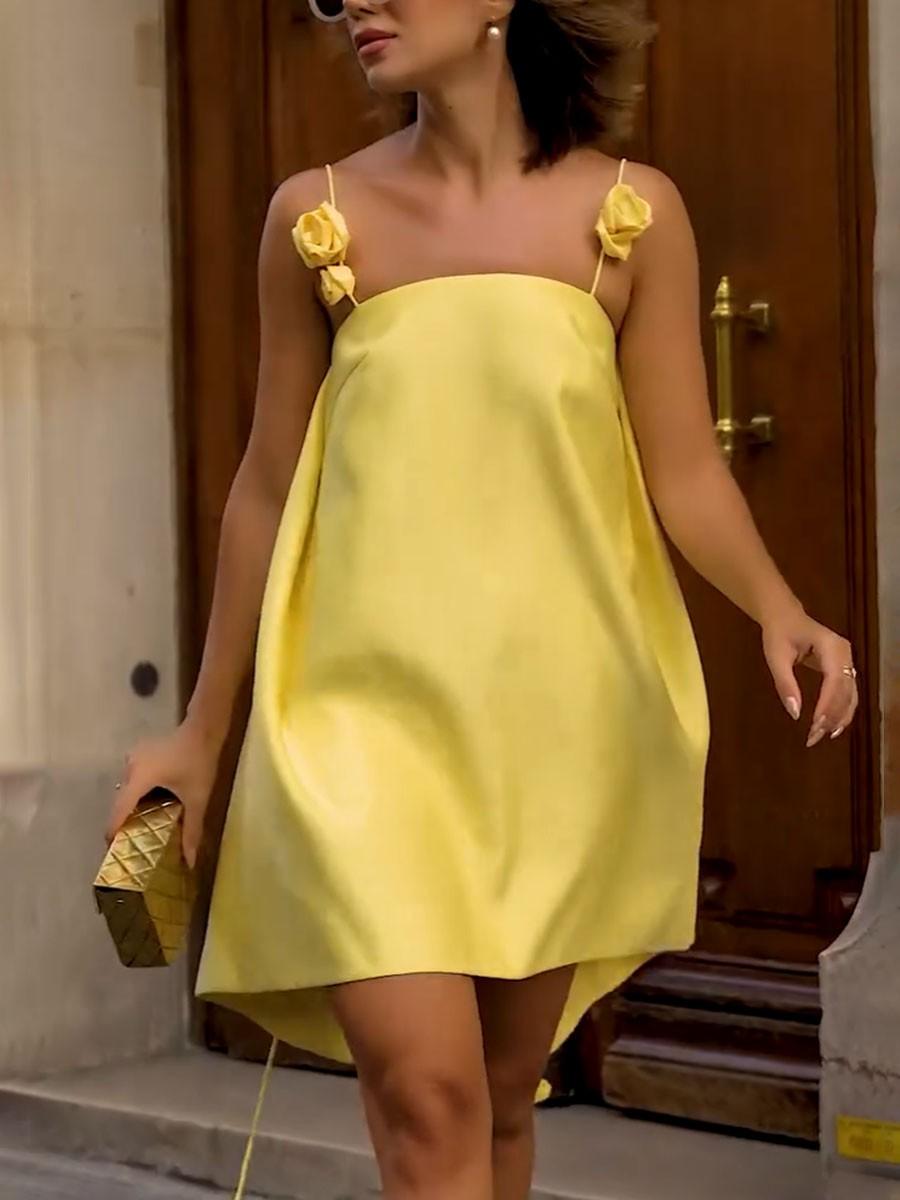 Chic loose mini dress with floral straps