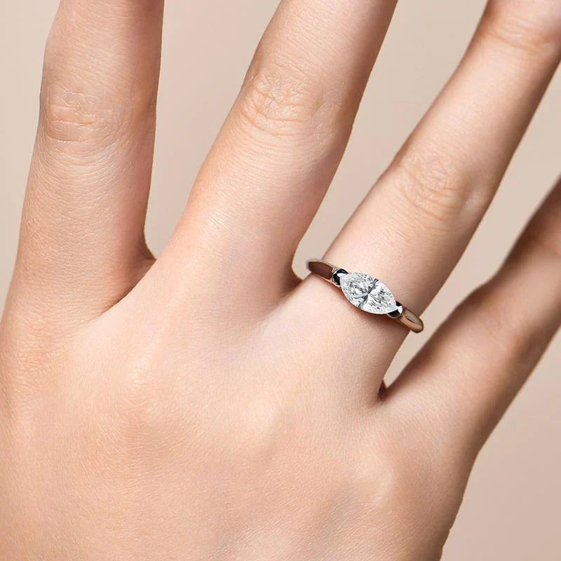Avanirelle | Diamond Ring 18k Gold