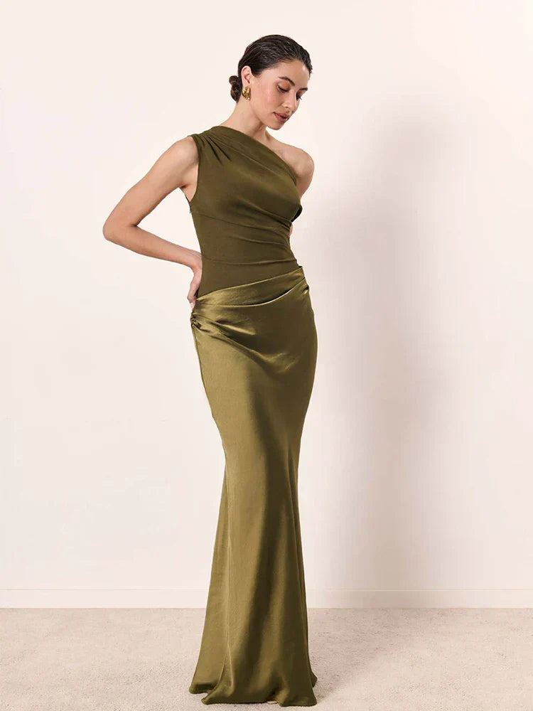 Hayes & Tate™ | Maxi Dress with a Guilt in Satin