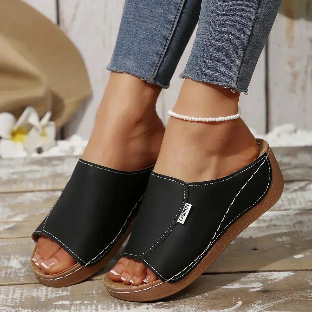 Elvoria | Slip-On Sandals
