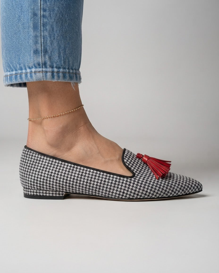 Livia | Pointed-Toe Slip-On Flats