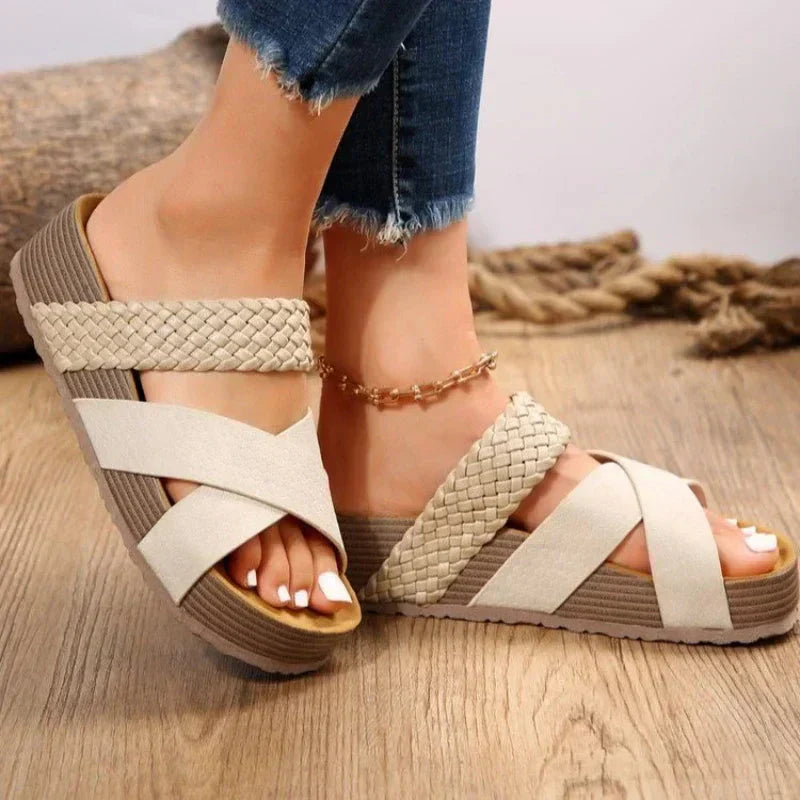 Seranova | Orthopedic Sandals