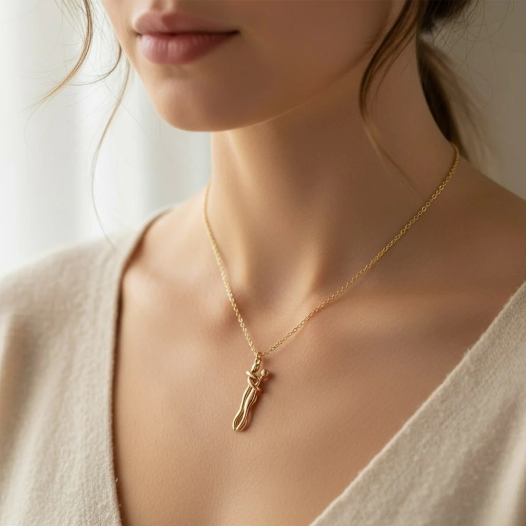 JANAE – NECKLACE OF EMBRACE