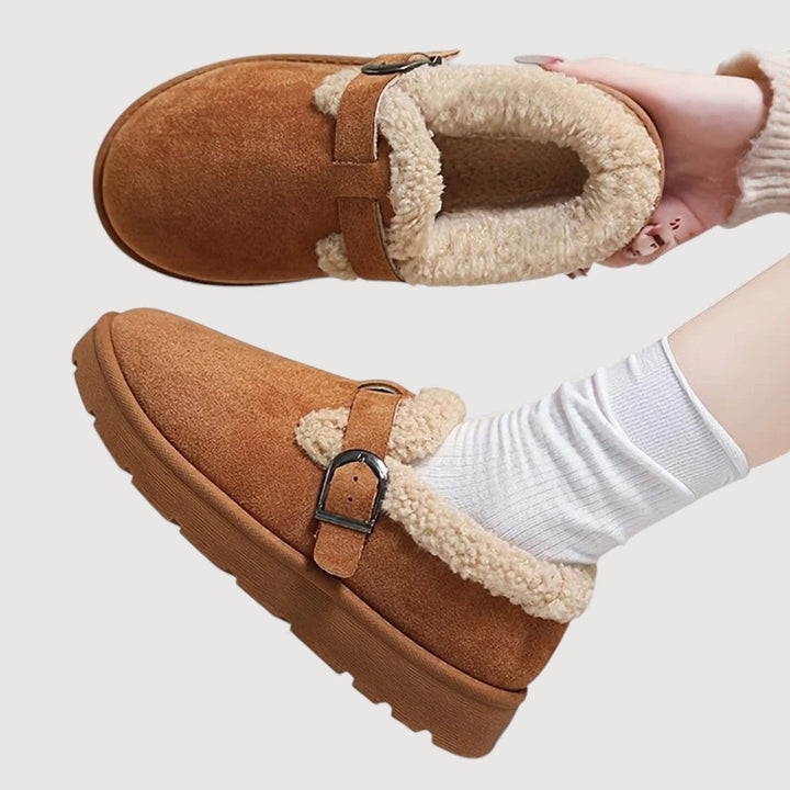 AUVIRA – COMFORTABLE BUCKLE CLOGS