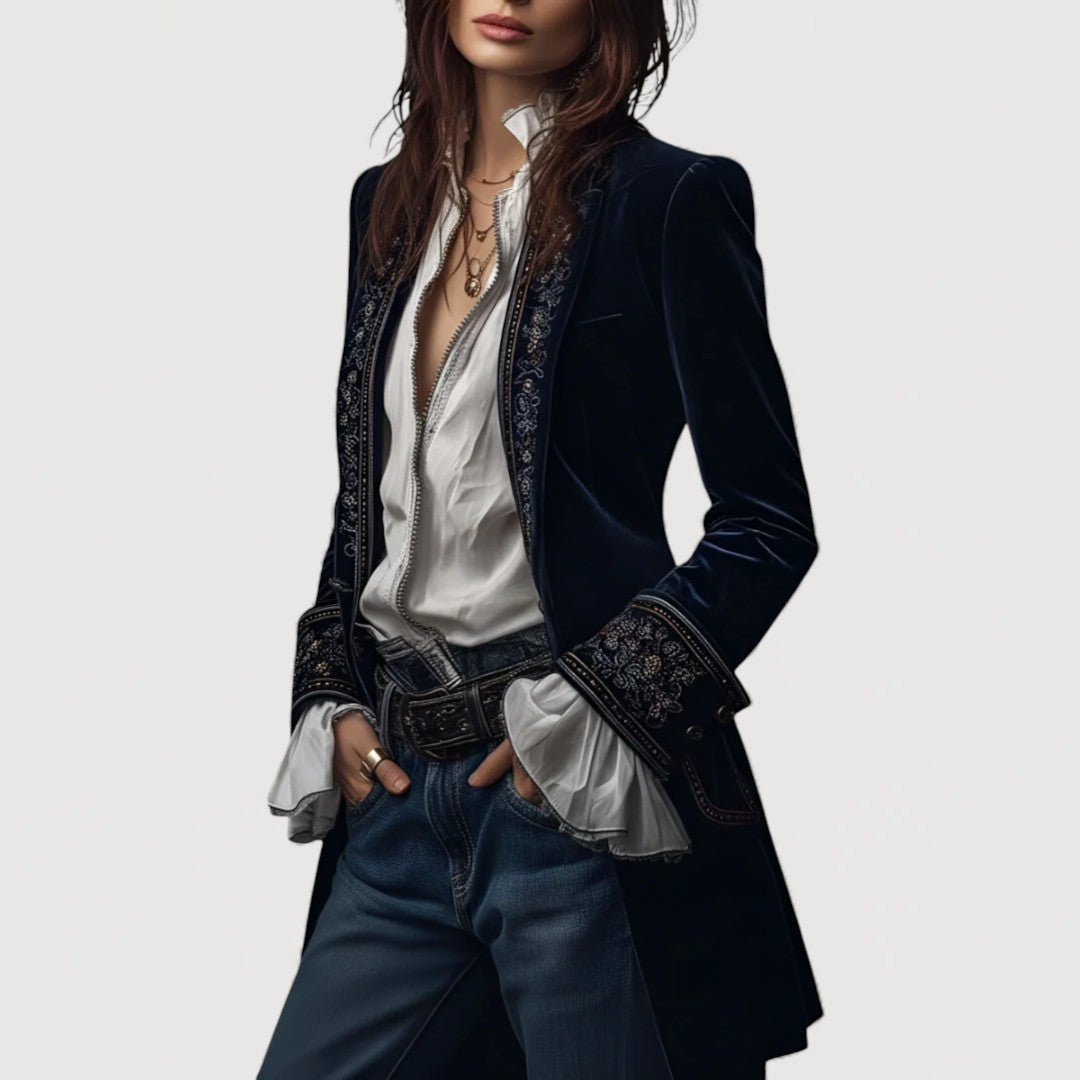 LYDIA – ELEGANT VELVET BLAZER