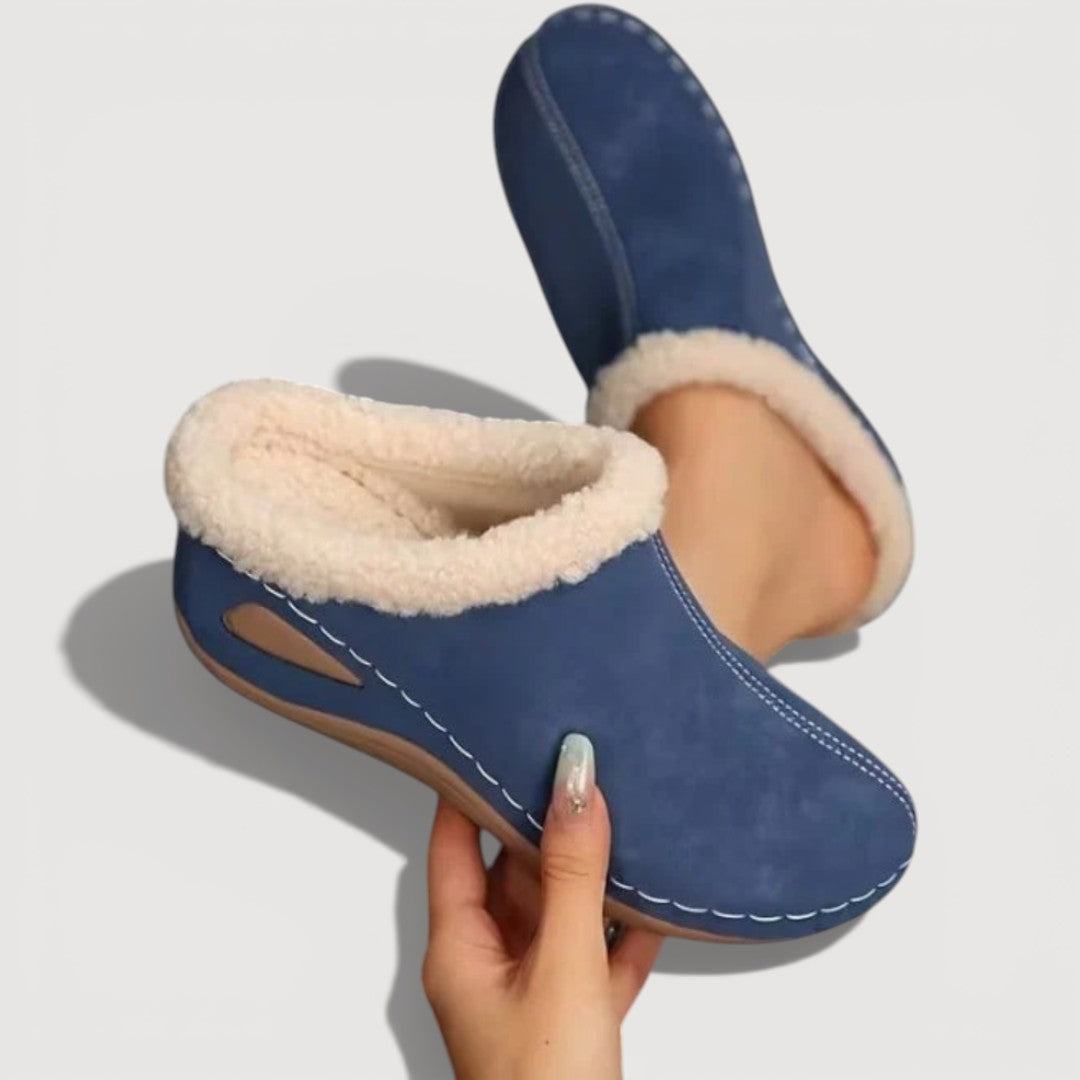 NOVI – Cozy Mule Slippers