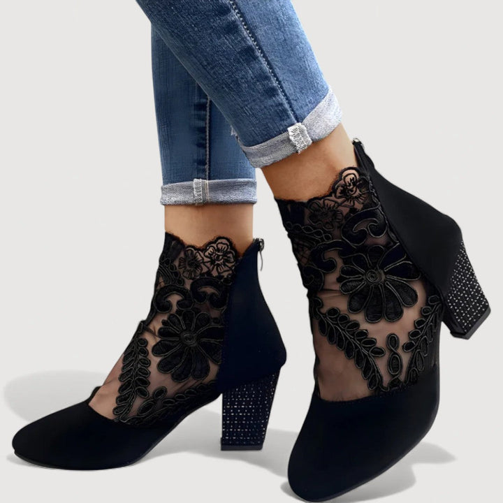 ZARIAH – Chic Lace Heeled Shoes
