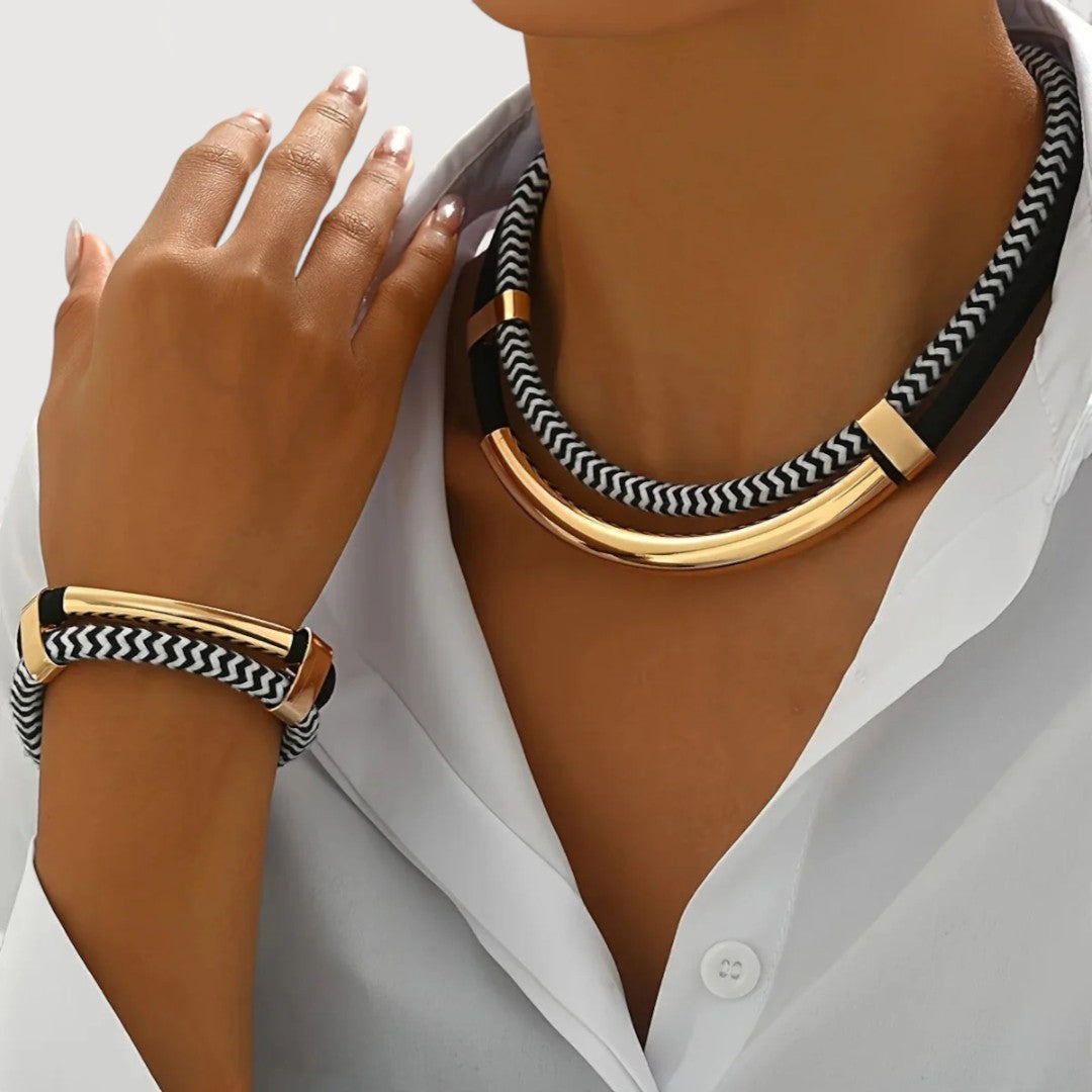 LAURA – Contemporary Jewelry Collection