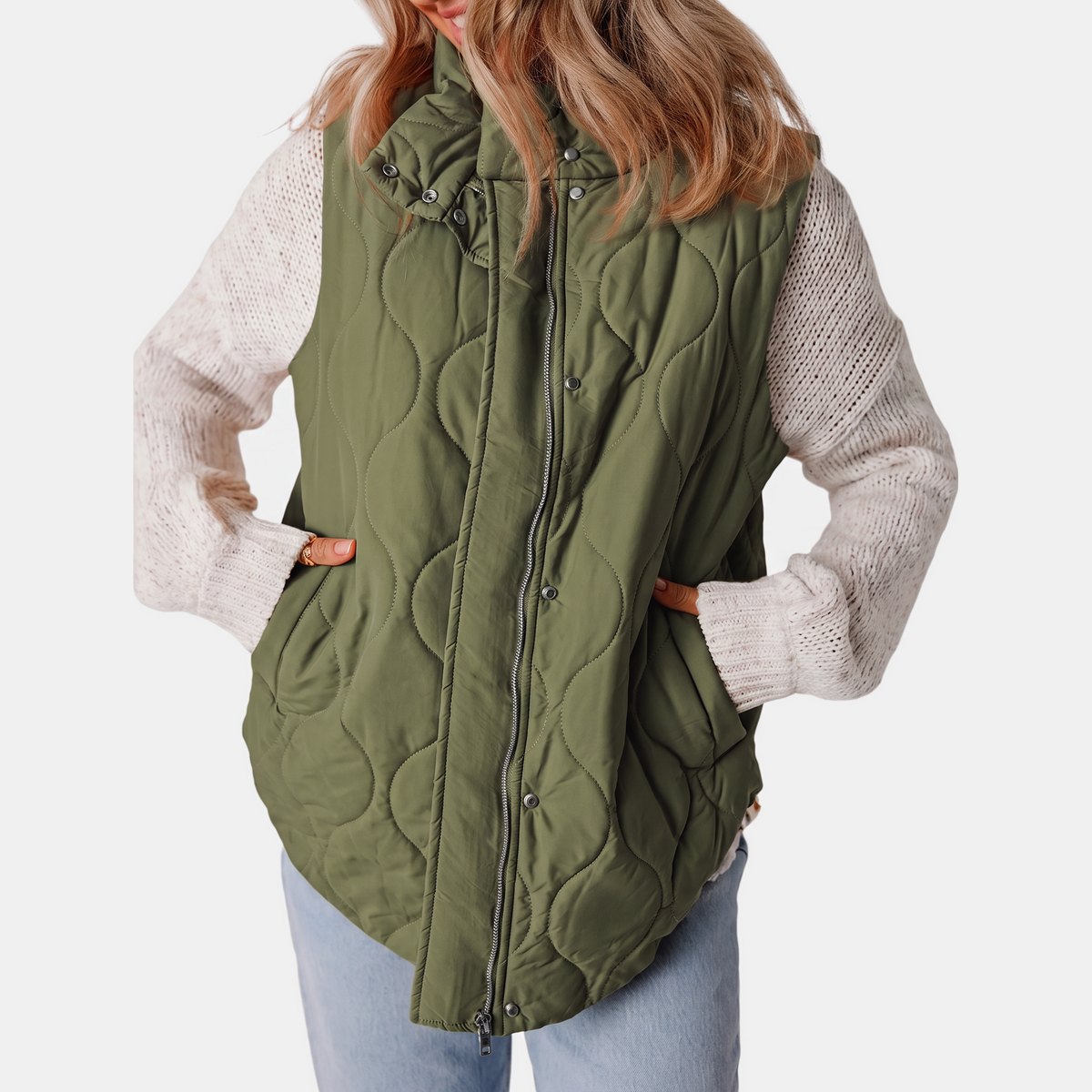 Women's Quilted Puffer Vest Sleeveless Zip and Snap Button Hooded Coat