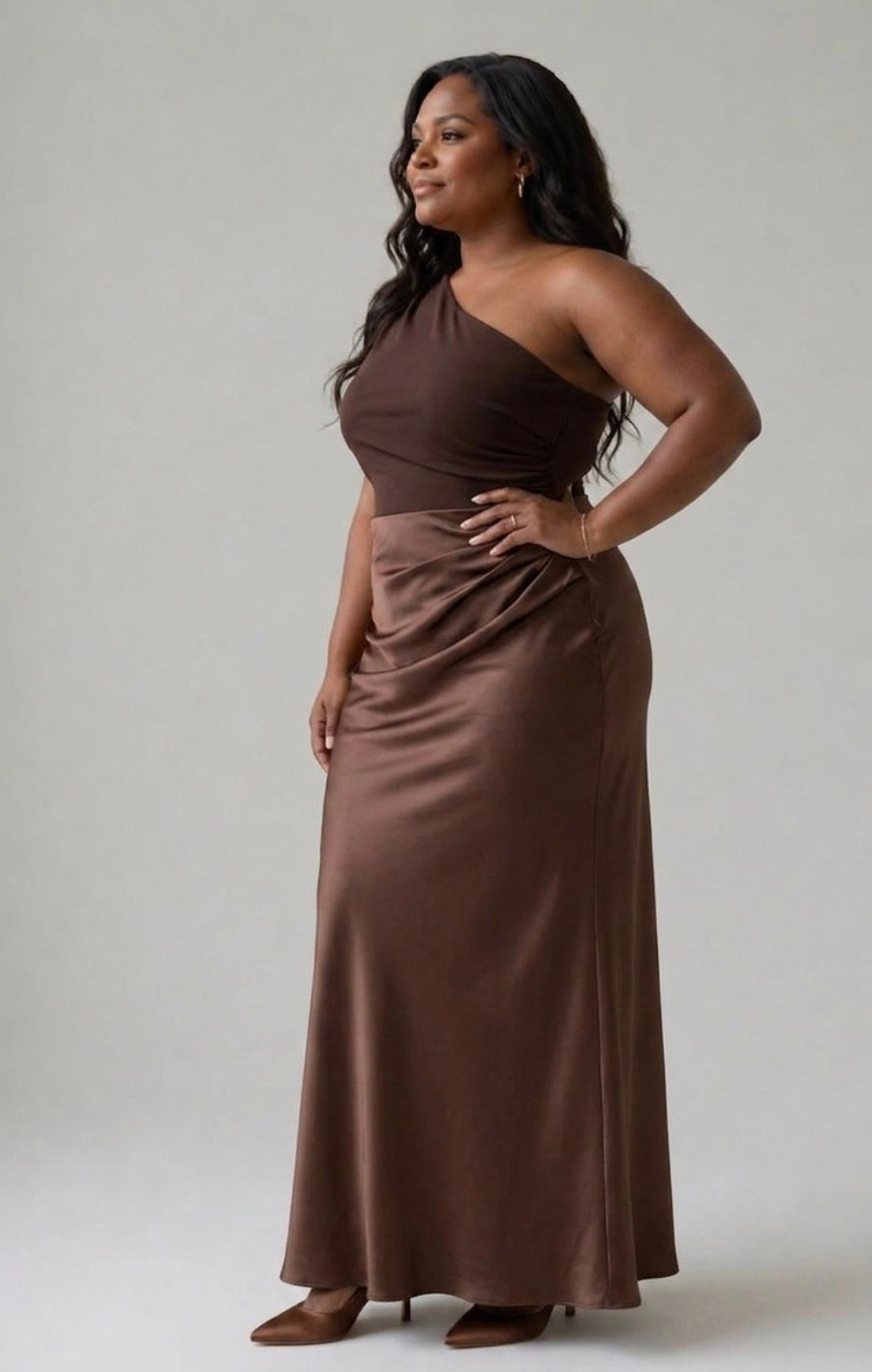 Hayes & Tate™  | Maxi Dress with a Guilt in Satin