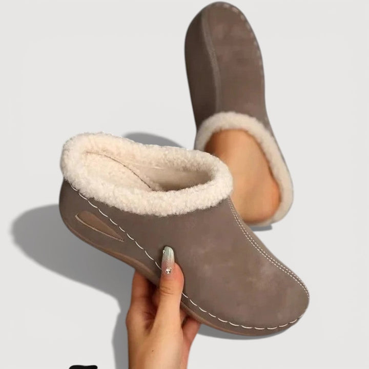 NOVI – Cozy Mule Slipper
