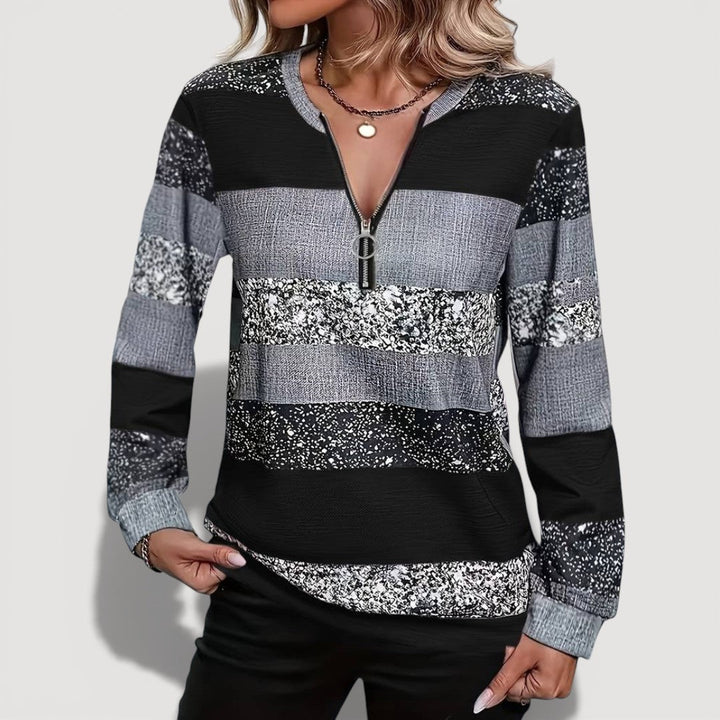 RYLIE – COMFORTABLE ZIP-UP SWEATER