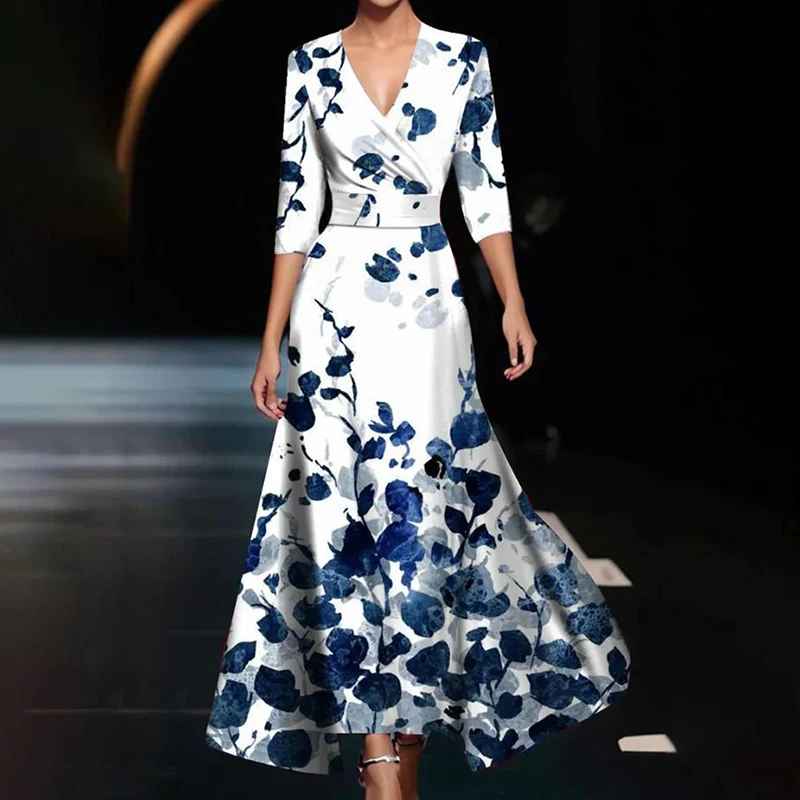 Zoe - Classic Floral V-Neck Maxi Dress