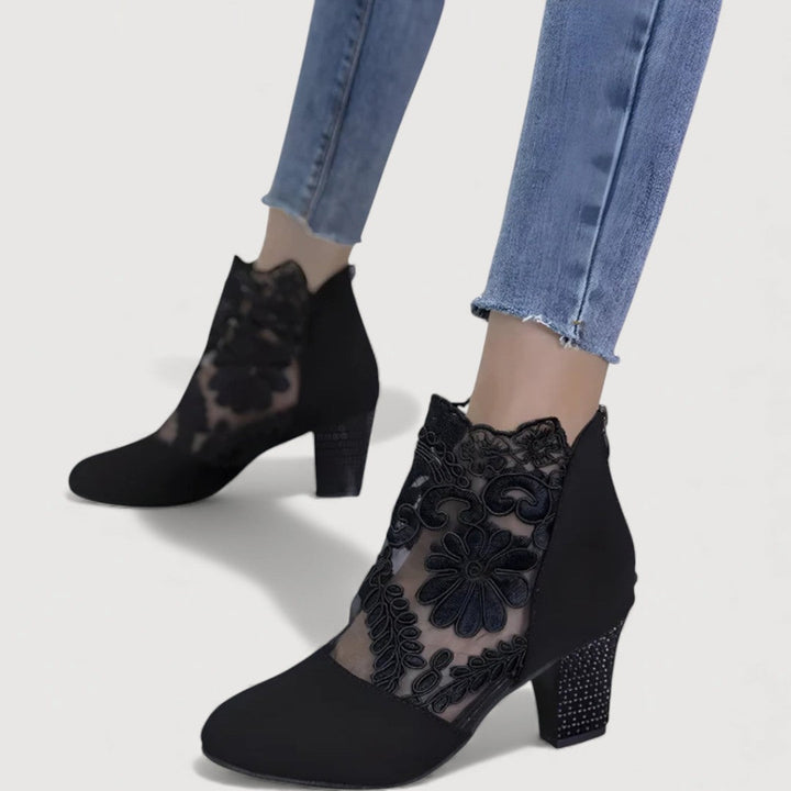 ZARIAH – Chic Lace Heeled Shoes