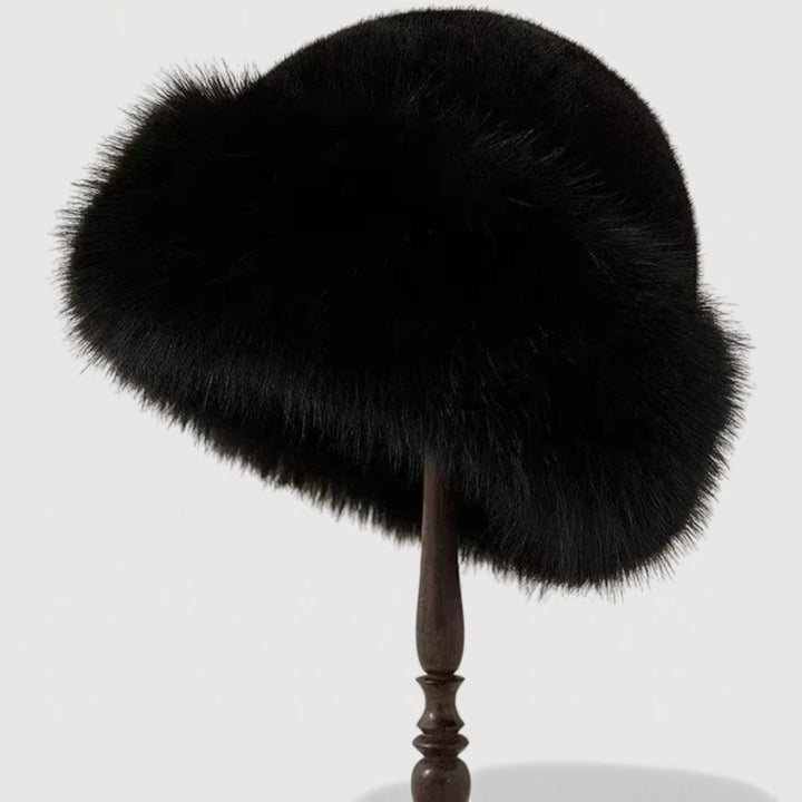 ALYS – COMFORTABLE WINTER BEANIE