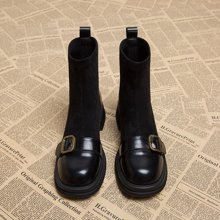 SCARLET – ANKLE BOOTS WITH BUCKLE DETAIL