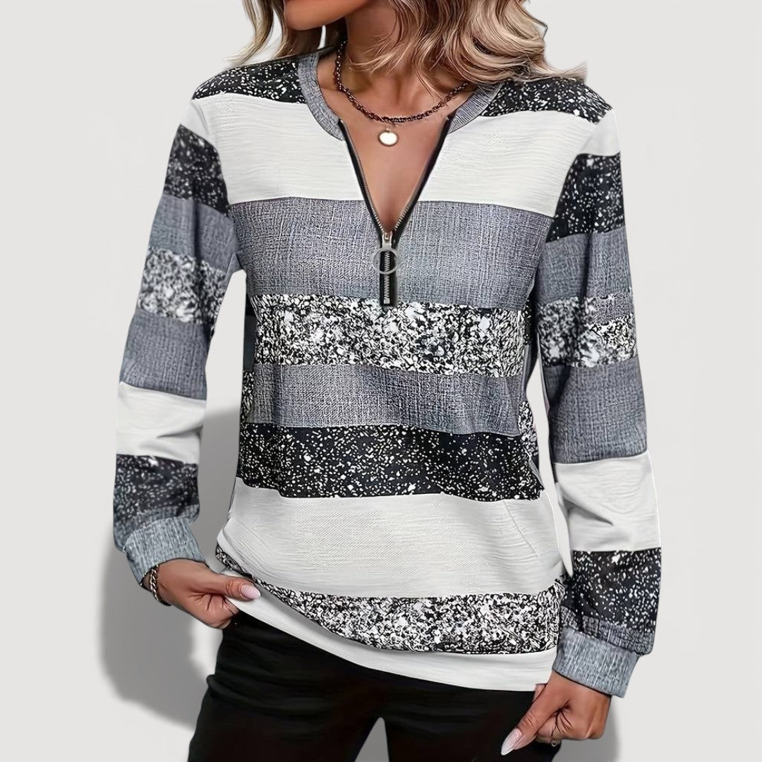 RYLIE – COMFORTABLE ZIP-UP SWEATER