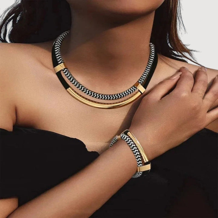 LAURA – Contemporary Jewelry Collection