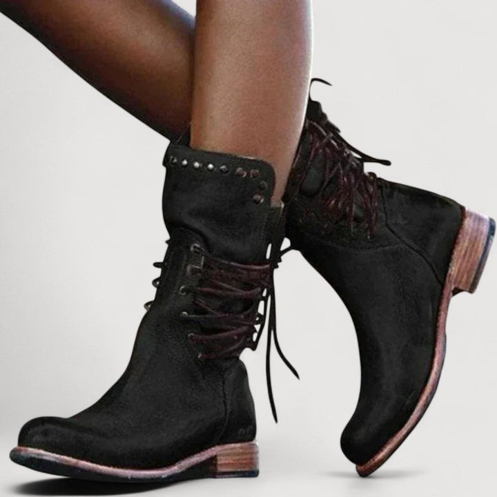 MAREN – WESTERN LACE-UP BOOTIES