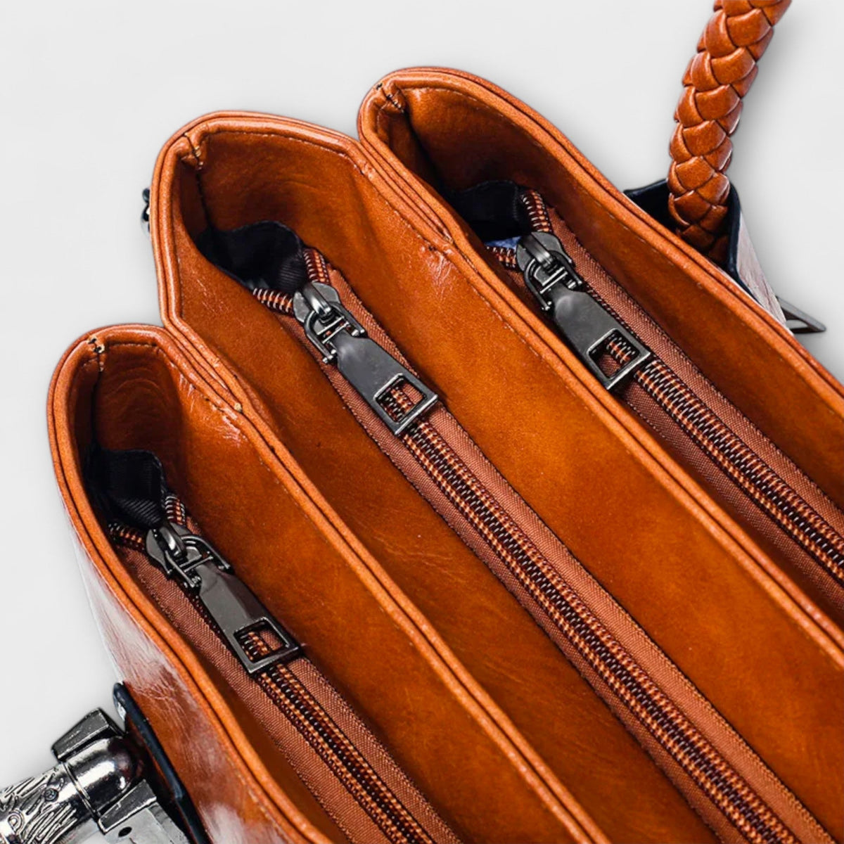 Jamie | Elegant Duffel Bag