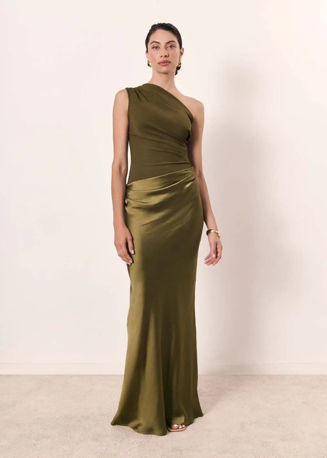 Hayes & Tate™  | Maxi Dress with a Guilt in Satin