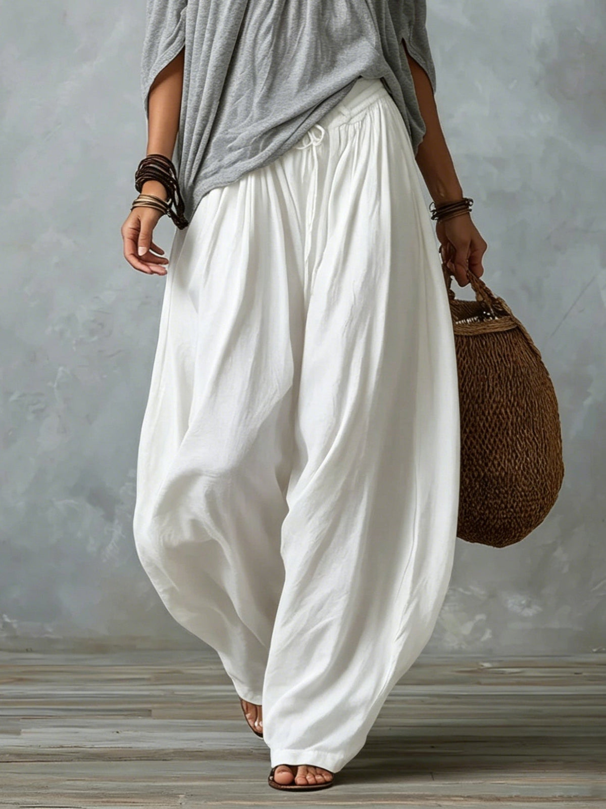 Emmah | Off-shoulder Top and Loose-fitting Lantern Pants Suit