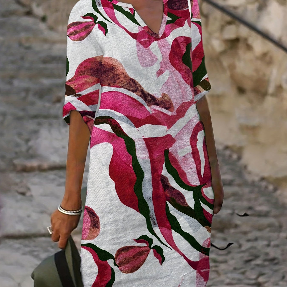 Alexandra | 100% Linen V-Neck Printed Dress