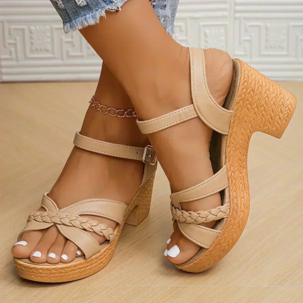 Aurevina | Orthopedic Sandals
