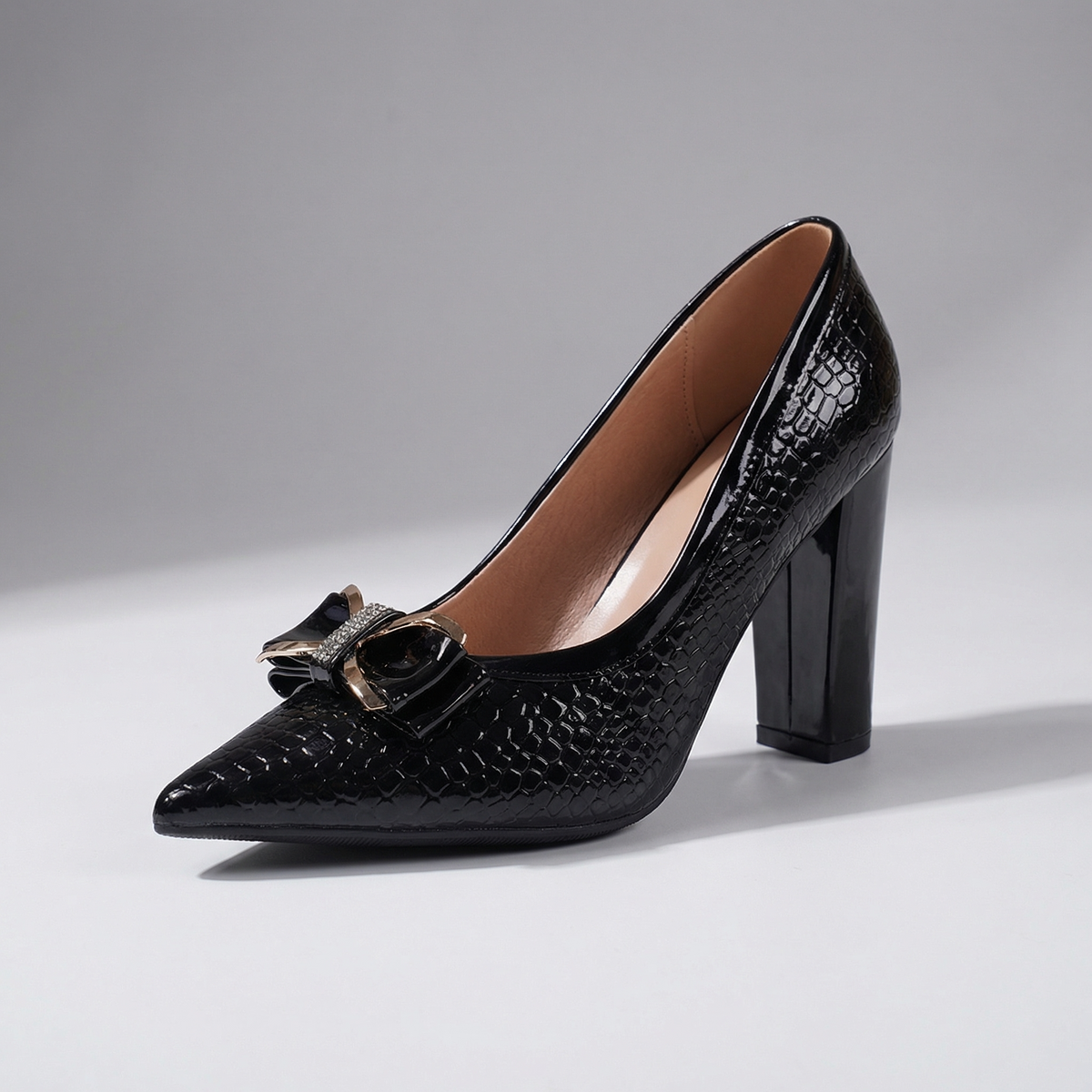 Sofia Milano Pump