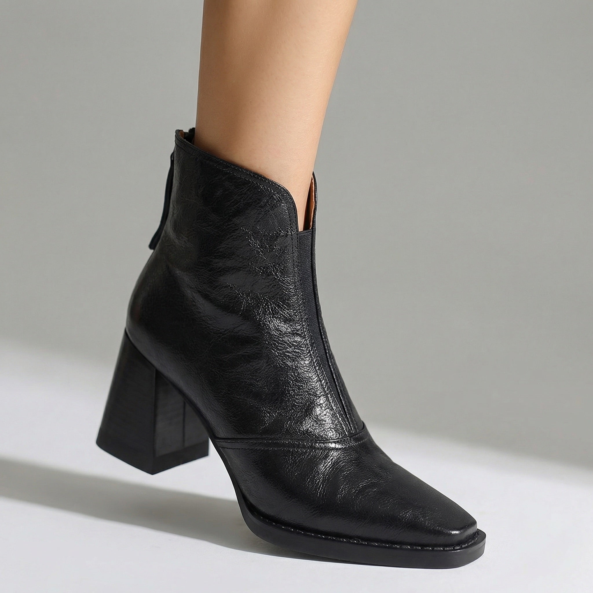 Laraine Ankle Boots