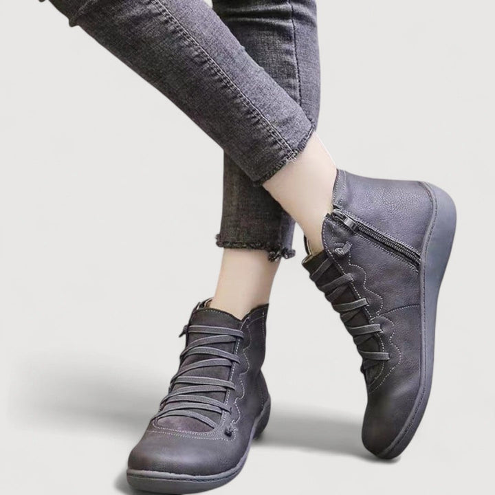 LILA – COMFORTABLE SUPPORT BOOTS