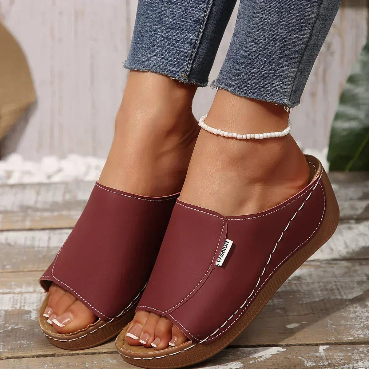Elvoria | Slip-On Sandals