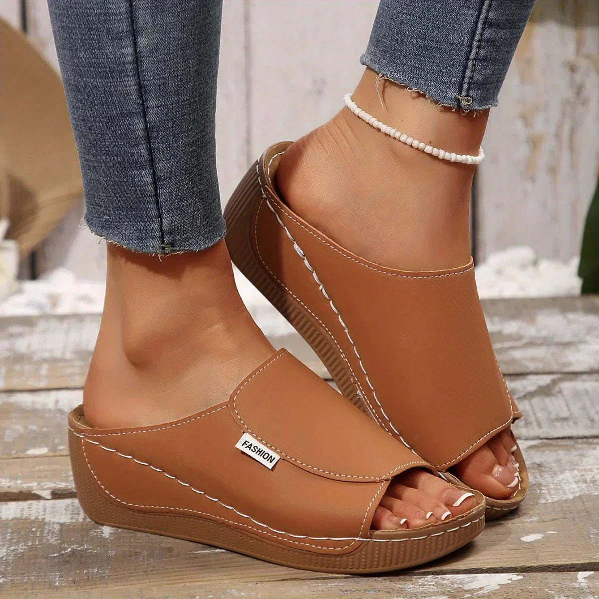 Elvoria | Slip-On Sandals