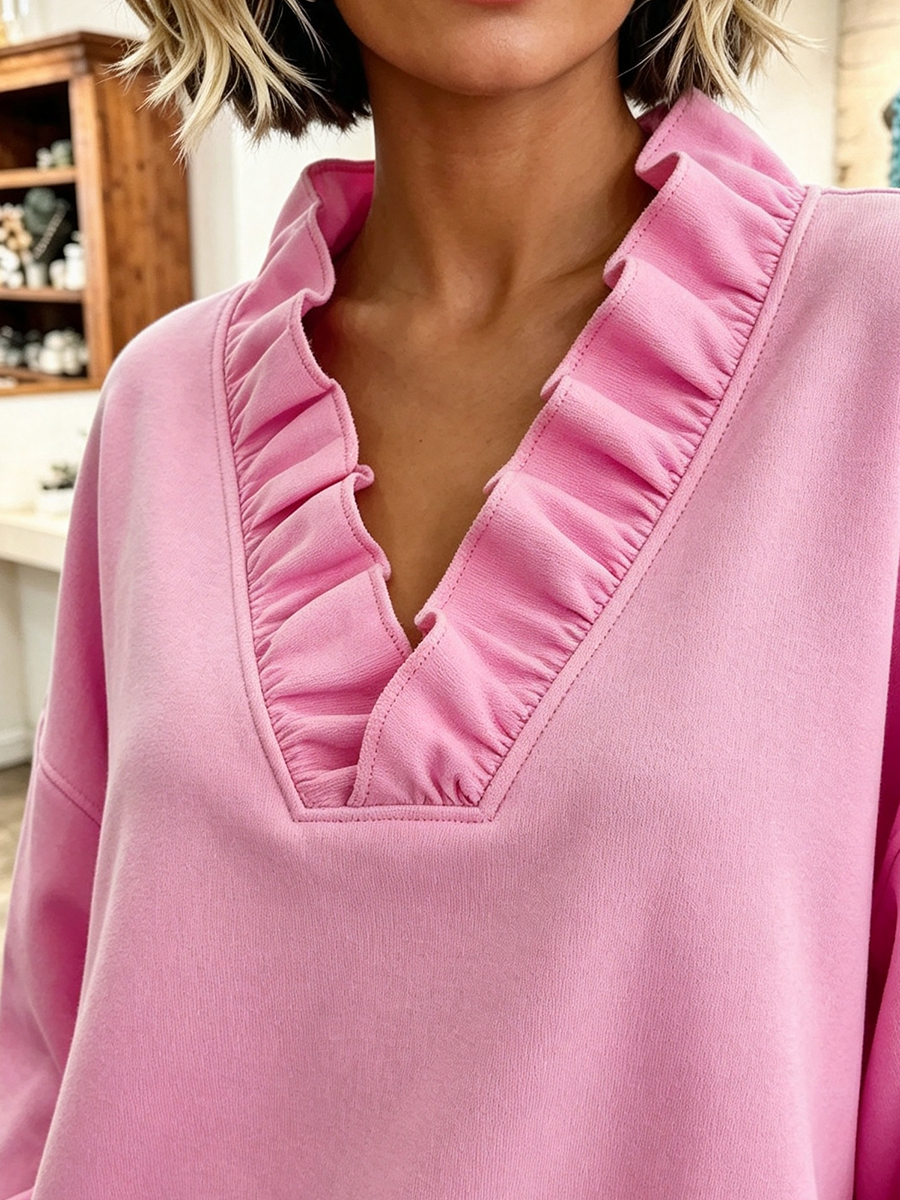 Ava | Oversized Vibrant Pink Ruffled Sweatshirt
